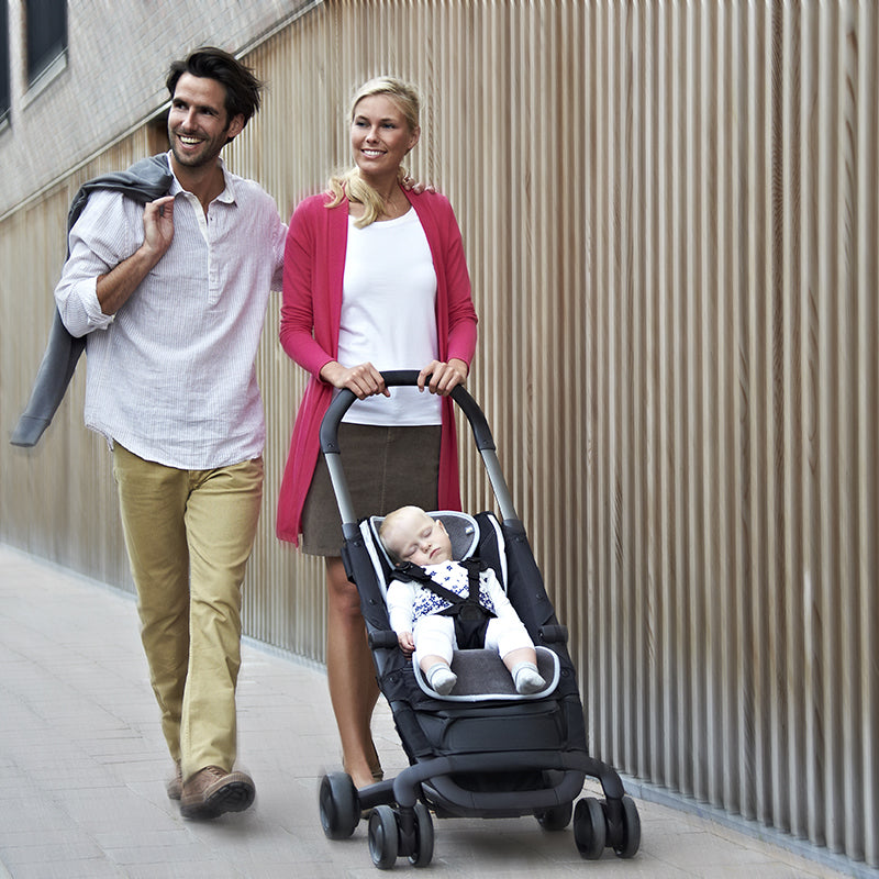 AeroMoov® Zračna podloga za avtosedež Skupina 2/3 (15-36 kg) Antracite AeroMoov