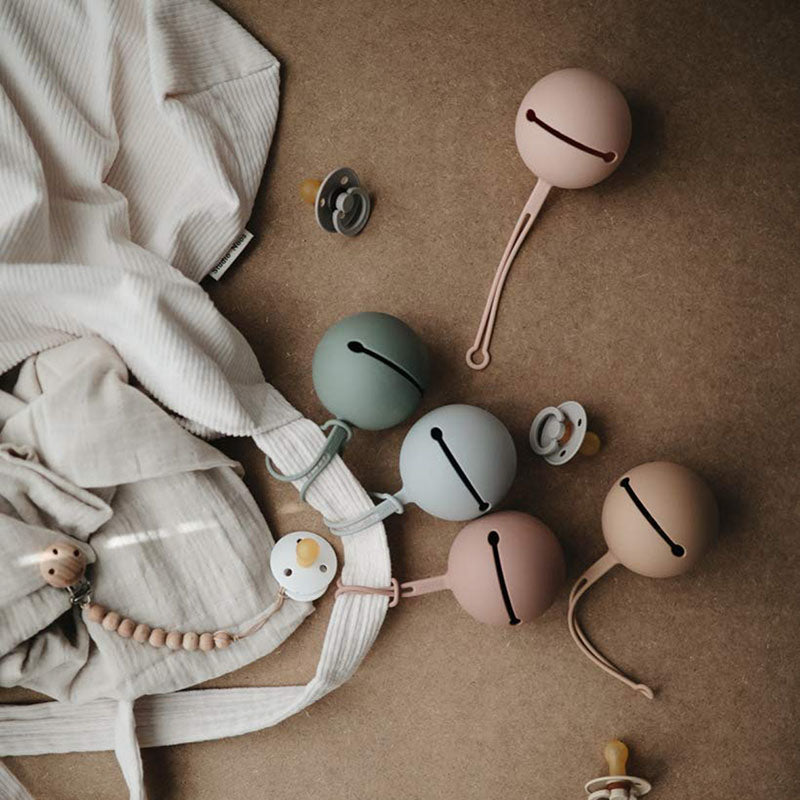 Mushie® Torbica za dudo Stone Mushie