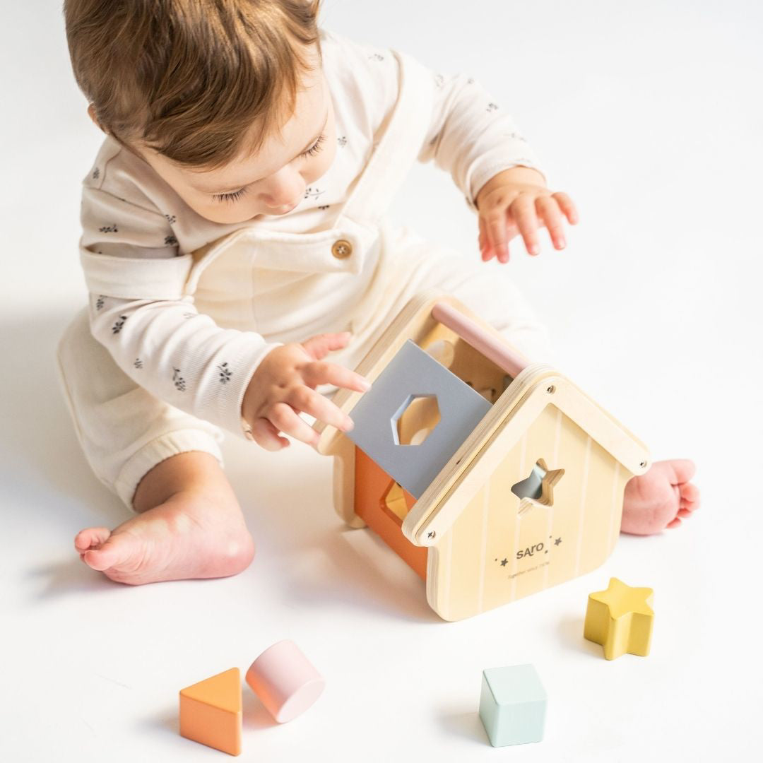 Saro Baby® Aktivnostna hiška z oblikami Saro Baby