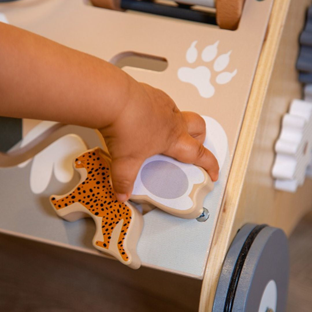 Tryco® Aktivnostni leseni sprehajalec s kockami Tryco