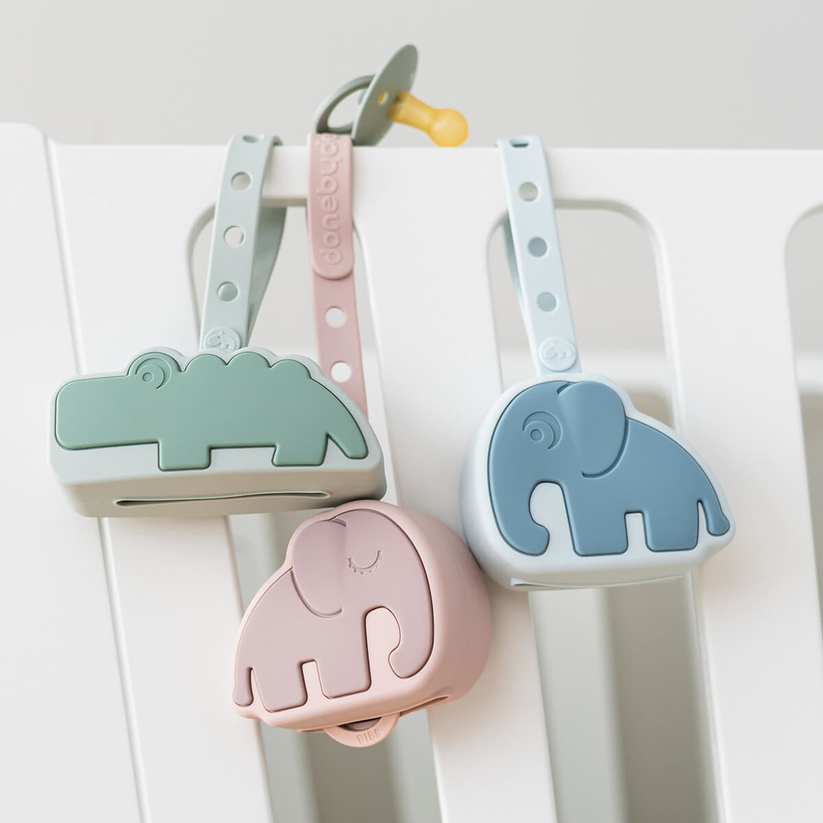 Done by Deer® Torbica za dudo Elphee Powder Done by Deer