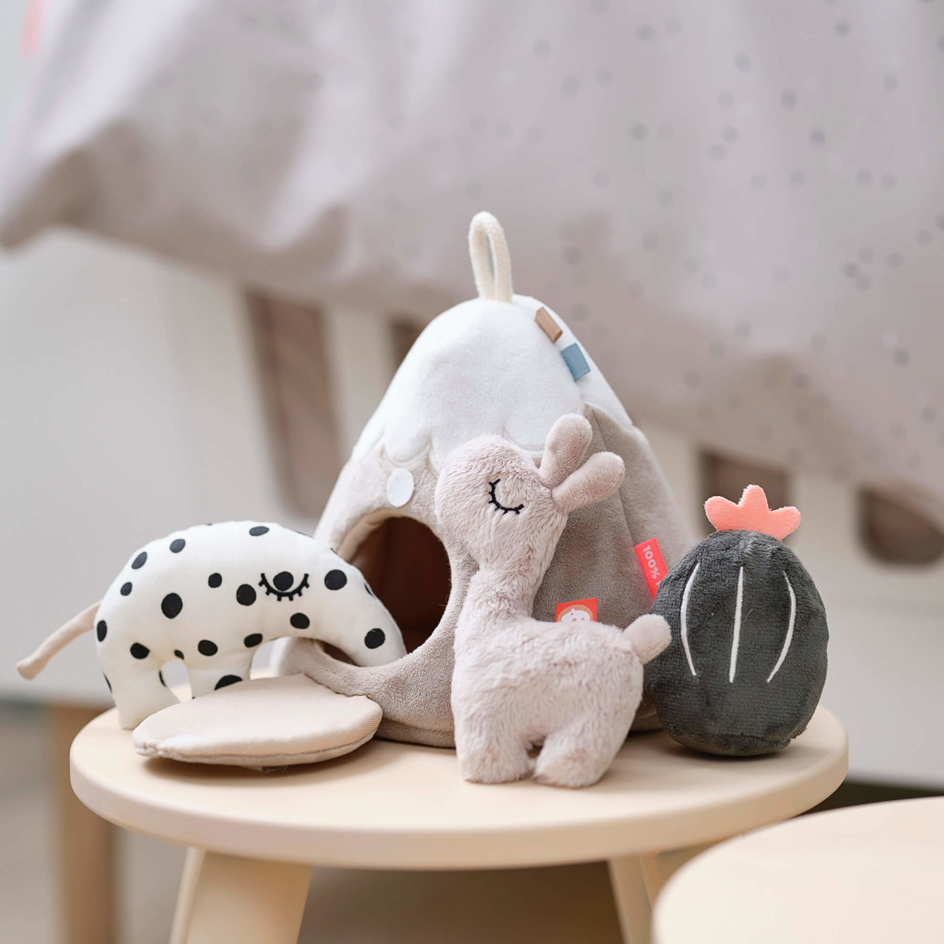 Done by Deer® Aktivnostna igračka Lalee Done by Deer