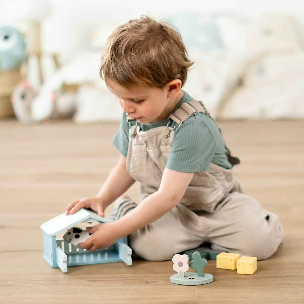 Done by Deer® Leseni hlevček Dotti Done by Deer