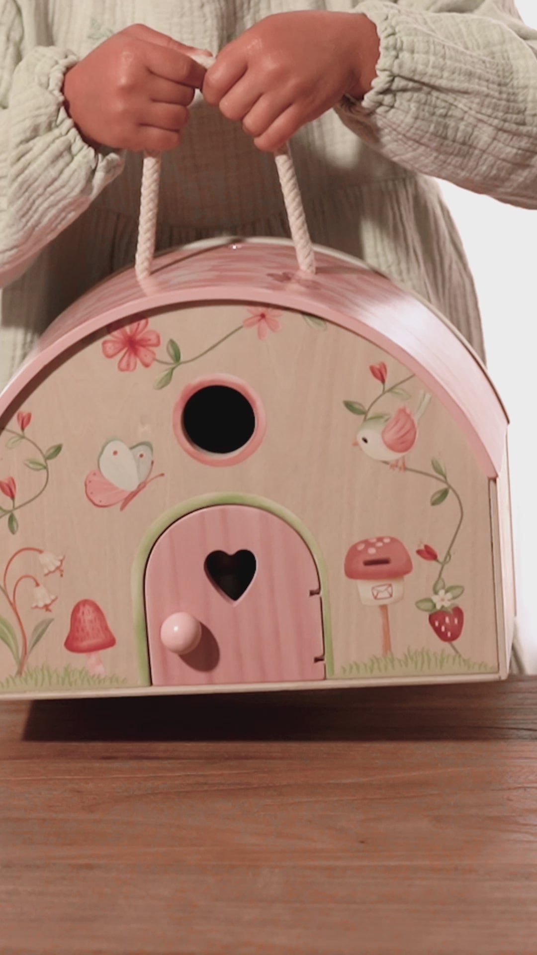 Carica video: Little Dutch® Casa Fairy Garden