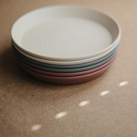 Picture of Mushie® Round Dinnerware Plate Set of 2 Vanilla