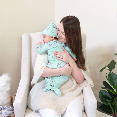 Picture of Aden+Anais® Comfort knit™ newborn gift set knotted gown + infant hat (0-3M) Jade Giraffe