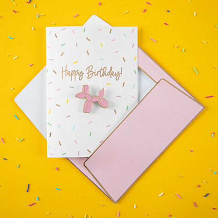 Party Deco® Birthday Card with enamel pin Ballon Dog