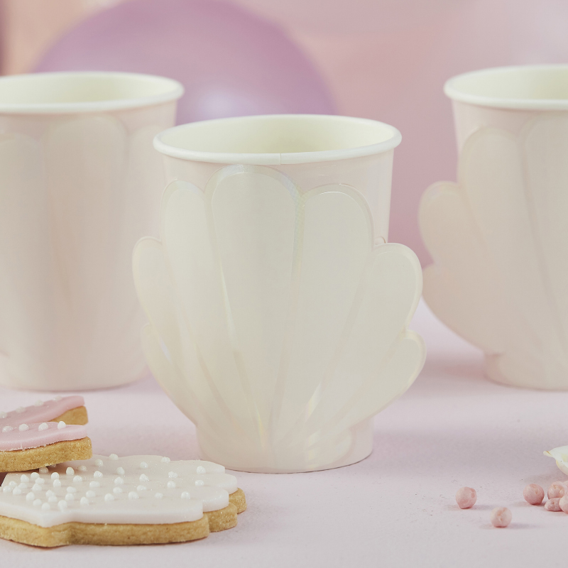 Picture of Ginger Ray® Paper Cups Iridescent & Pink Mermaid Shell