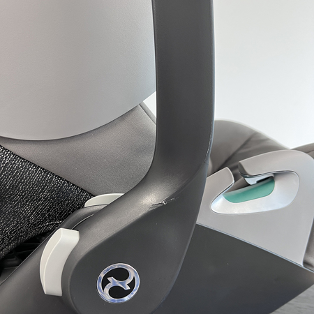 Cybex Platinum® Car Seat Cloud Z2 i-Size 0+ (0-13 kg) Soho Grey/Mid Grey DAMAGED