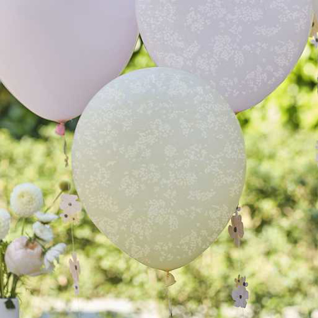 Picture of Ginger Ray® Pastel Flower Balloon Bundle with Floral Balloon Tails 5 pcs