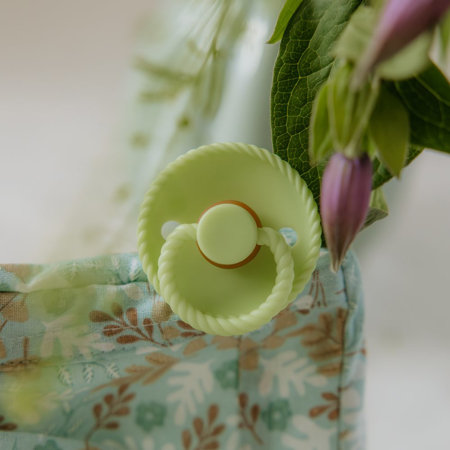 Picture of Frigg® Rope Pacifiers Silicone Cream/Green Tea