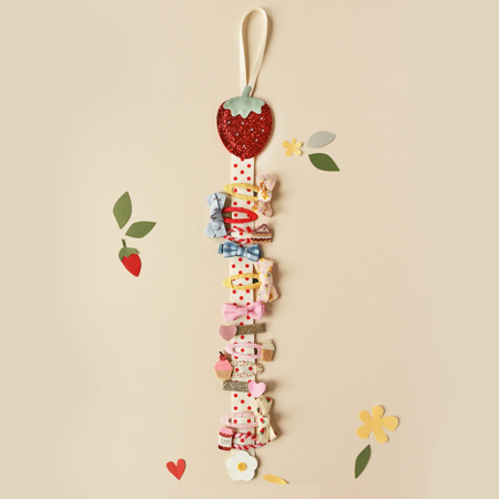 Rockahula® Clip Hanger Strawberry
